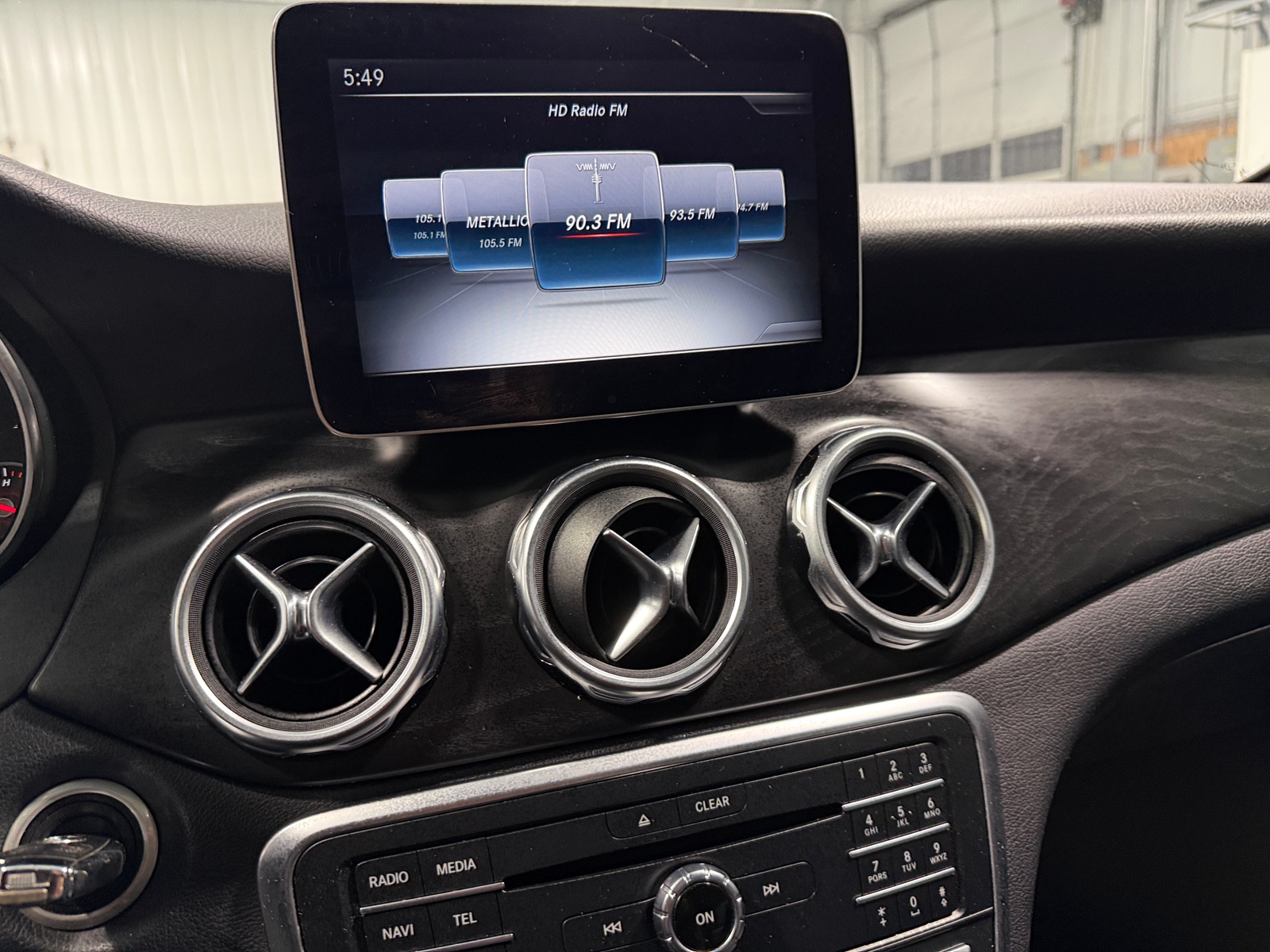 Thumbnail: 2018 Mercedes-Benz GLA - 3