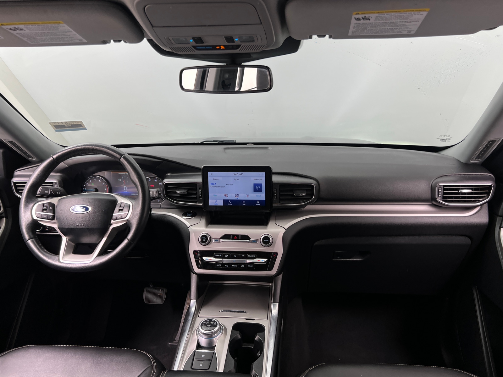 Thumbnail: 2023 Ford Explorer - 3