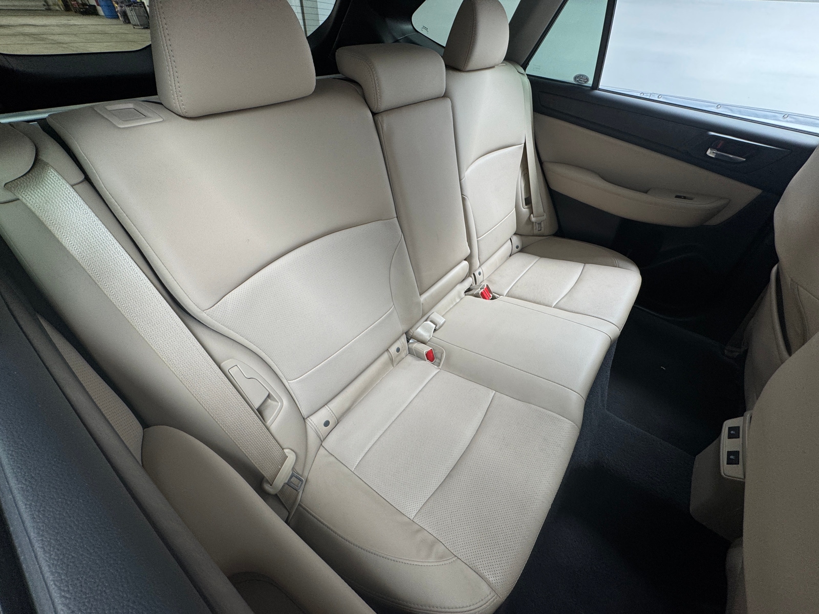 Thumbnail: 2017 Subaru Outback - 5