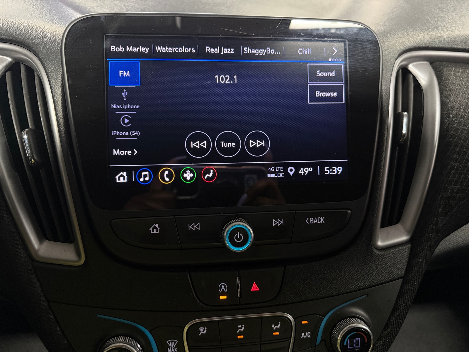 Thumbnail: 2024 Chevrolet Malibu - 4