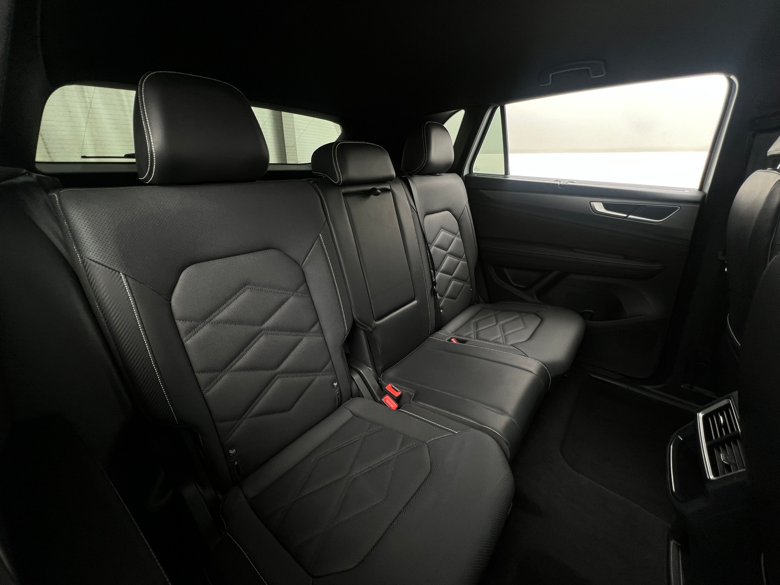 Thumbnail: 2025 Volkswagen Atlas - 5