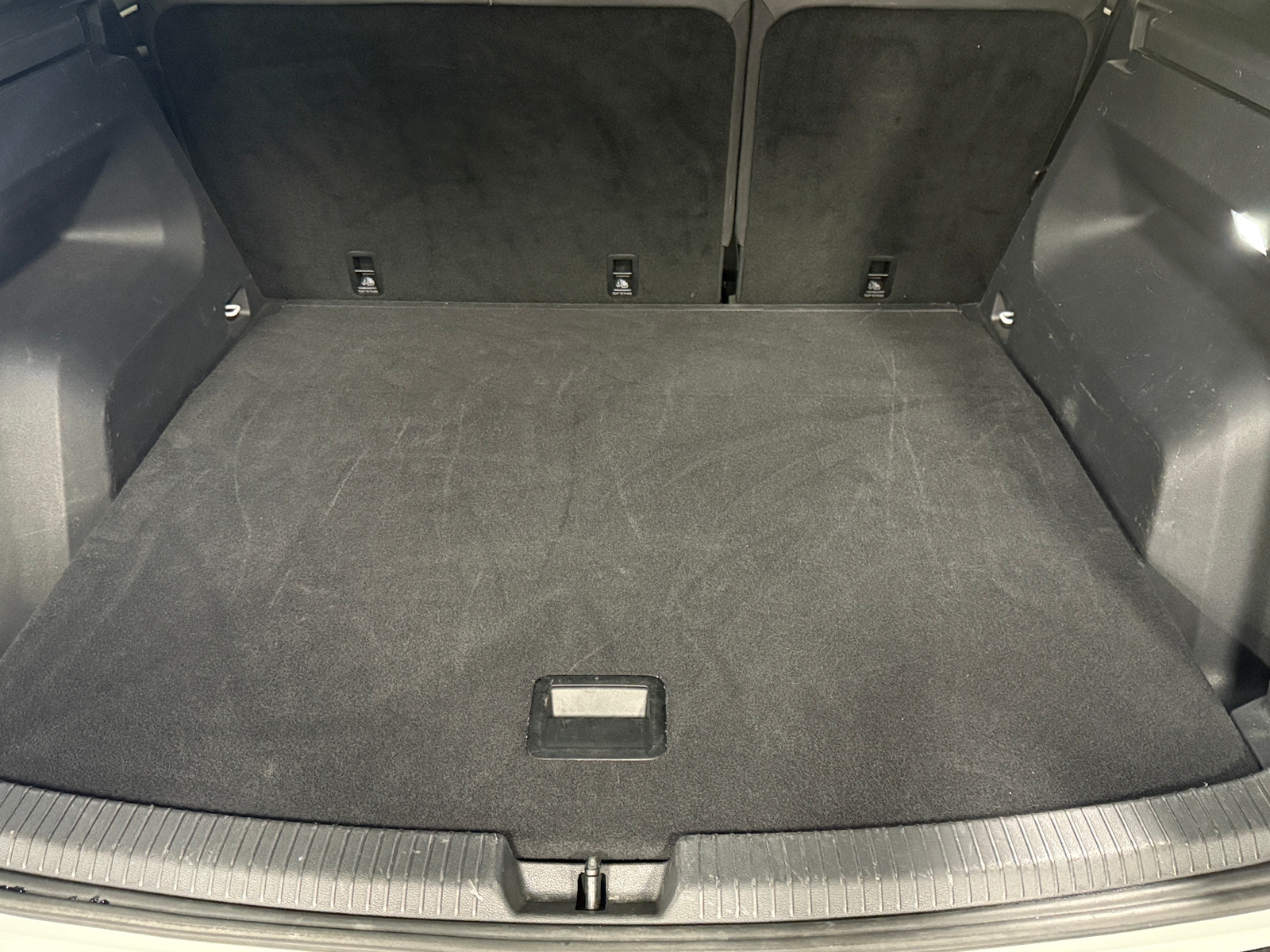 Thumbnail: 2025 Volkswagen Atlas - 6