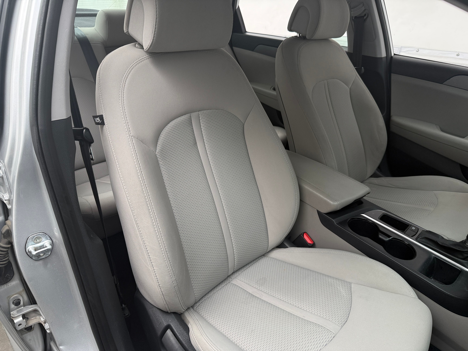 Thumbnail: 2016 Hyundai Sonata - 2