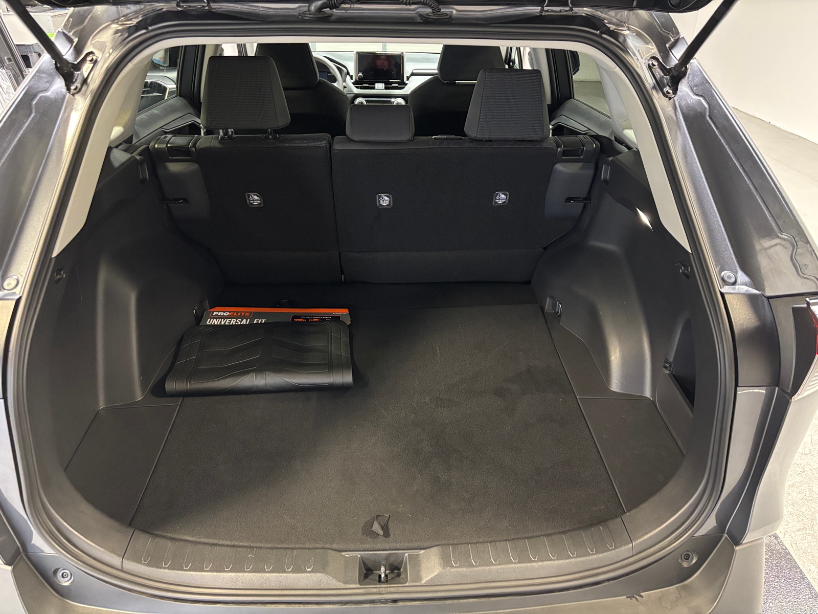 Thumbnail: 2025 Toyota RAV4 - 7