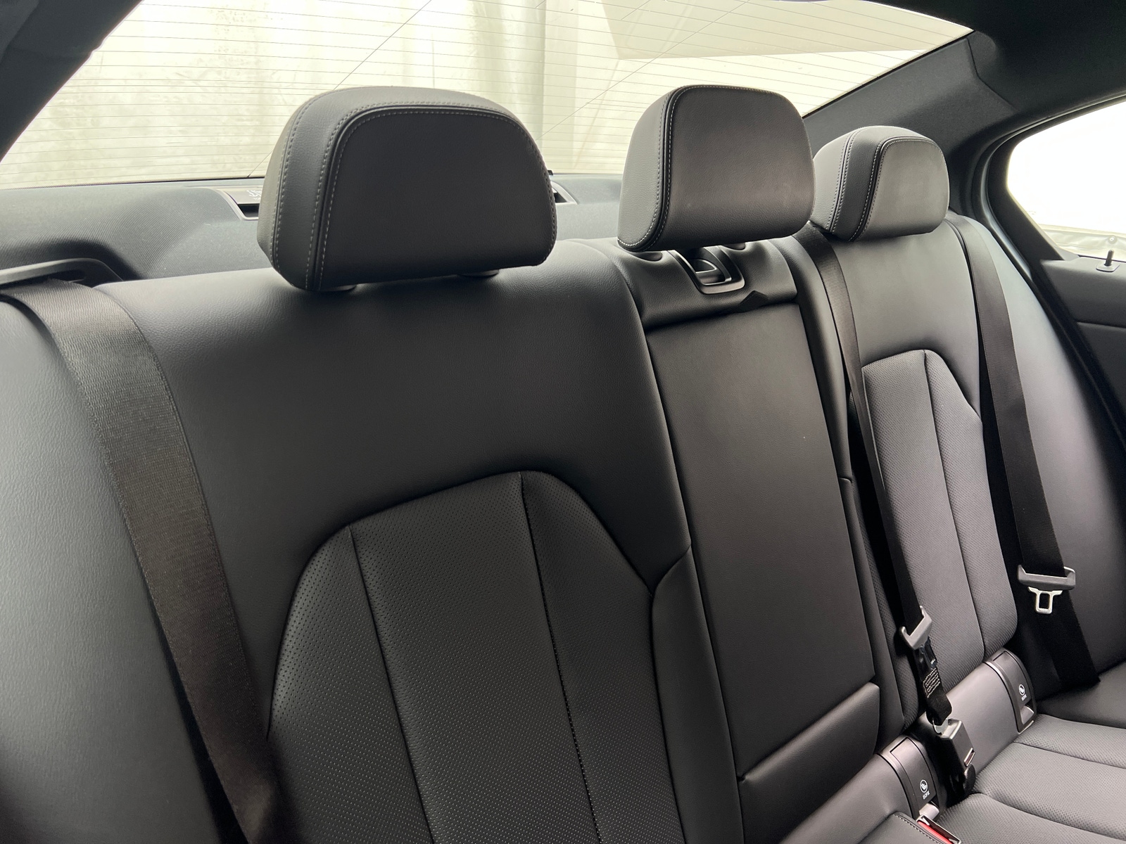 Thumbnail: 2025 BMW 3 Series - 5