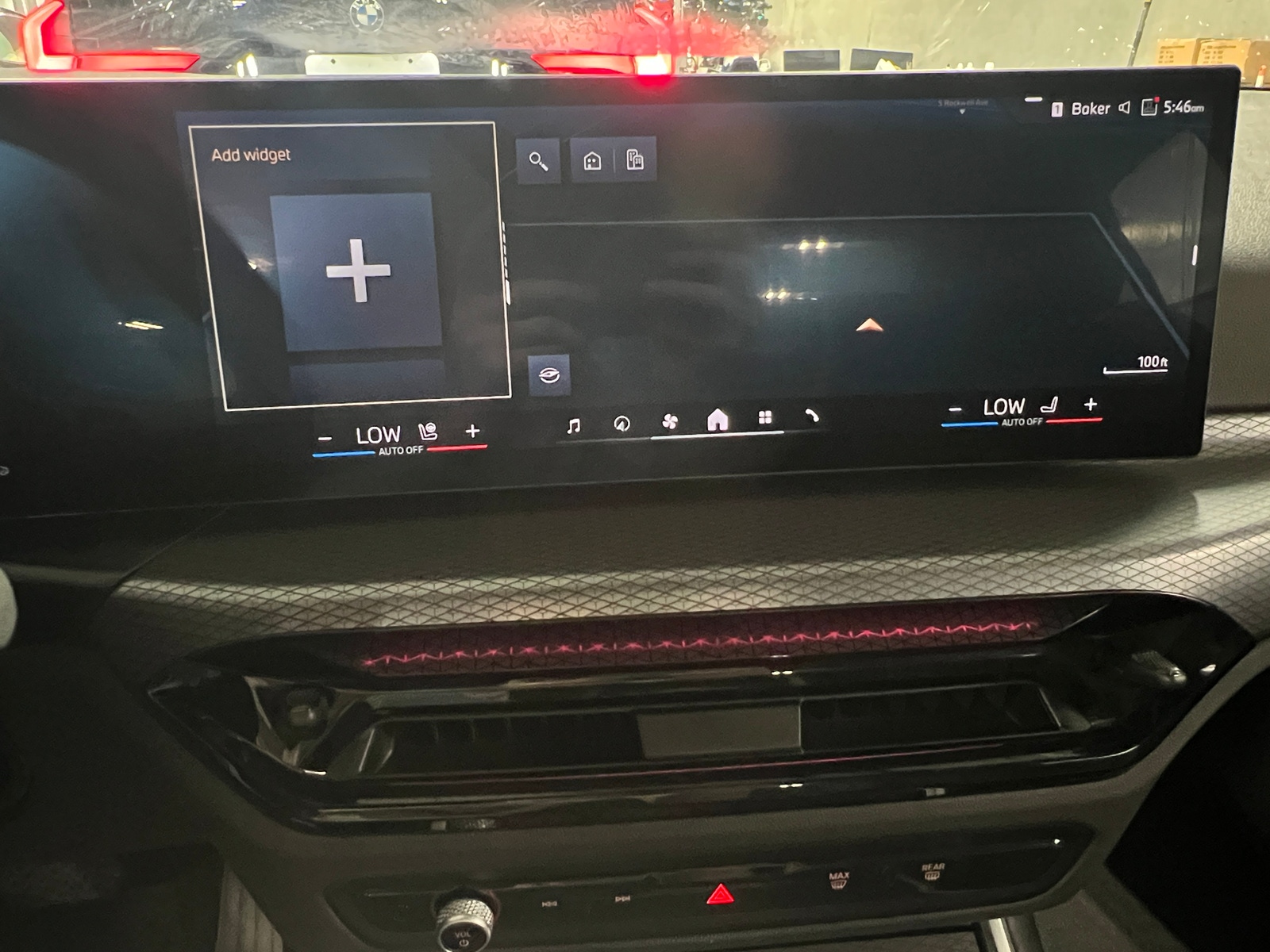 Thumbnail: 2025 BMW 3 Series - 3