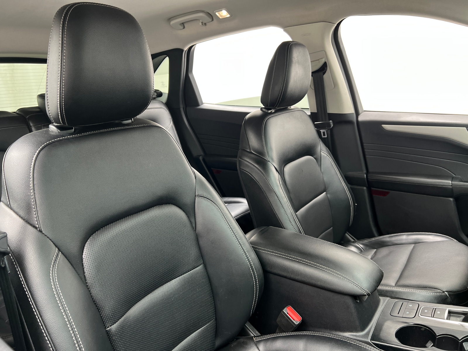 Thumbnail: 2022 Ford Escape - 2