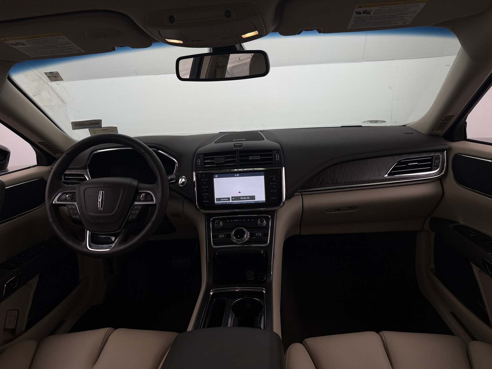 Thumbnail: 2020 Lincoln Continental - 2