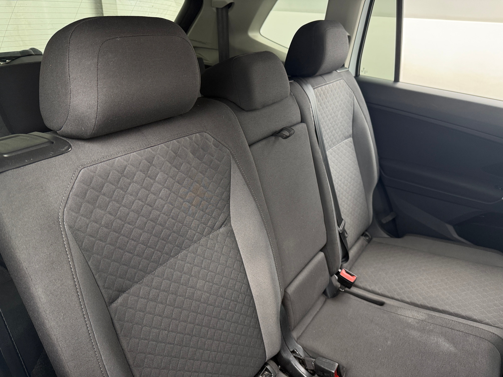 Thumbnail: 2020 Volkswagen Tiguan - 6