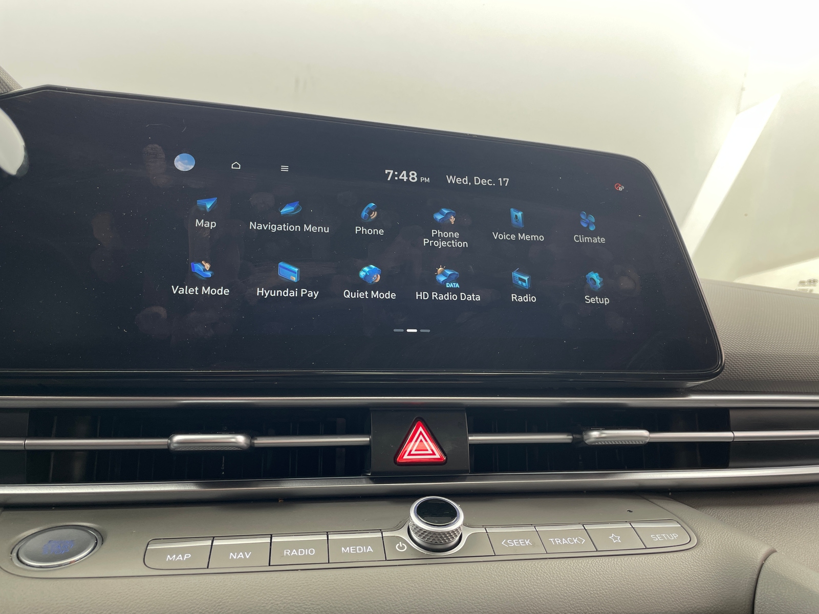 Thumbnail: 2025 Hyundai Elantra - 4