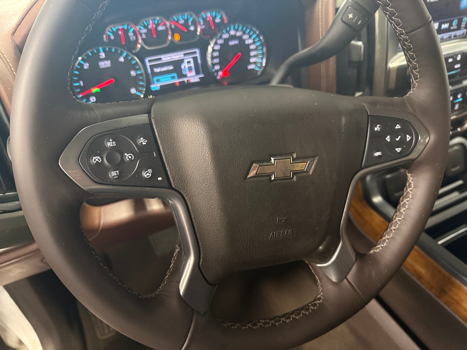 Thumbnail: 2018 Chevrolet Silverado 1500 - 4