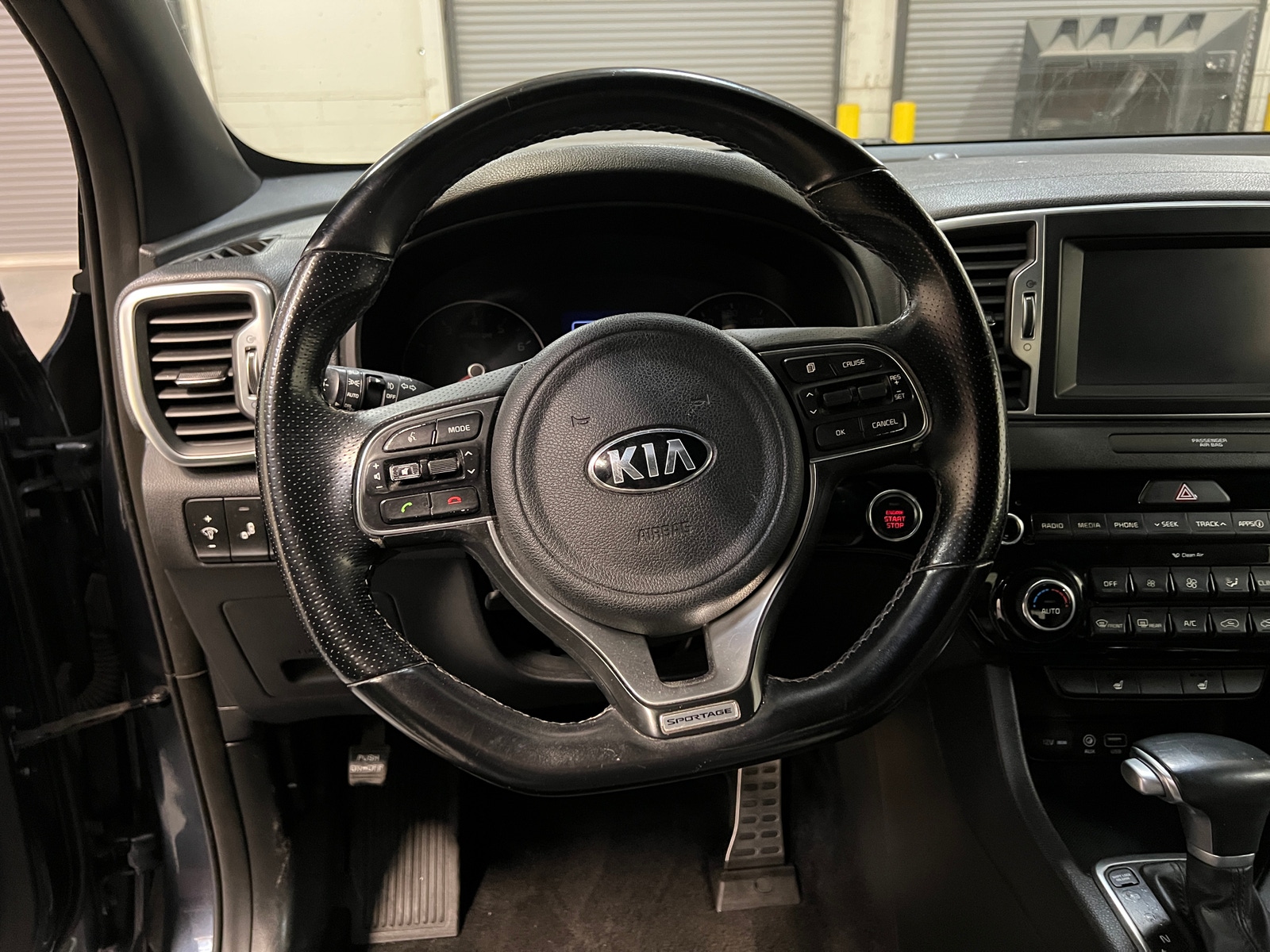 Thumbnail: 2019 Kia Sportage - 4