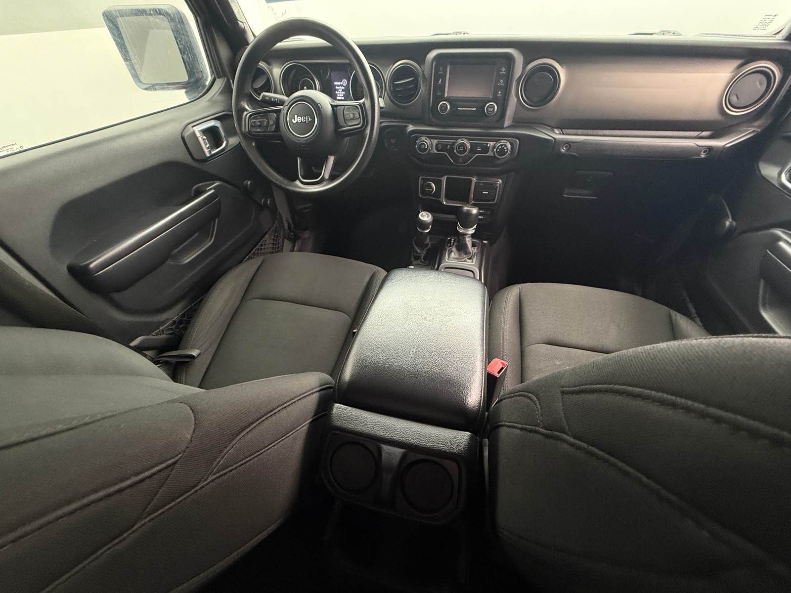 Thumbnail: 2021 Jeep Gladiator - 3