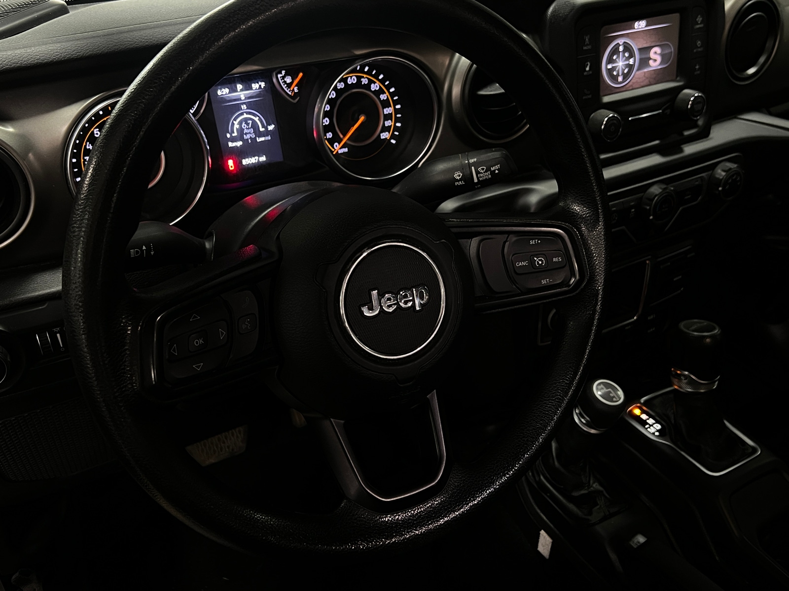 Thumbnail: 2021 Jeep Gladiator - 5