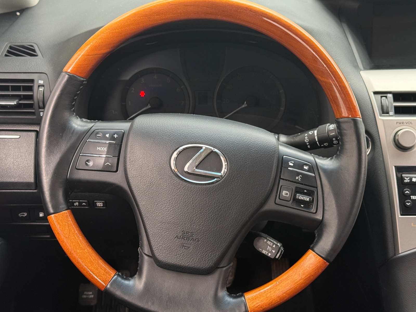 Thumbnail: 2011 Lexus RX - 4