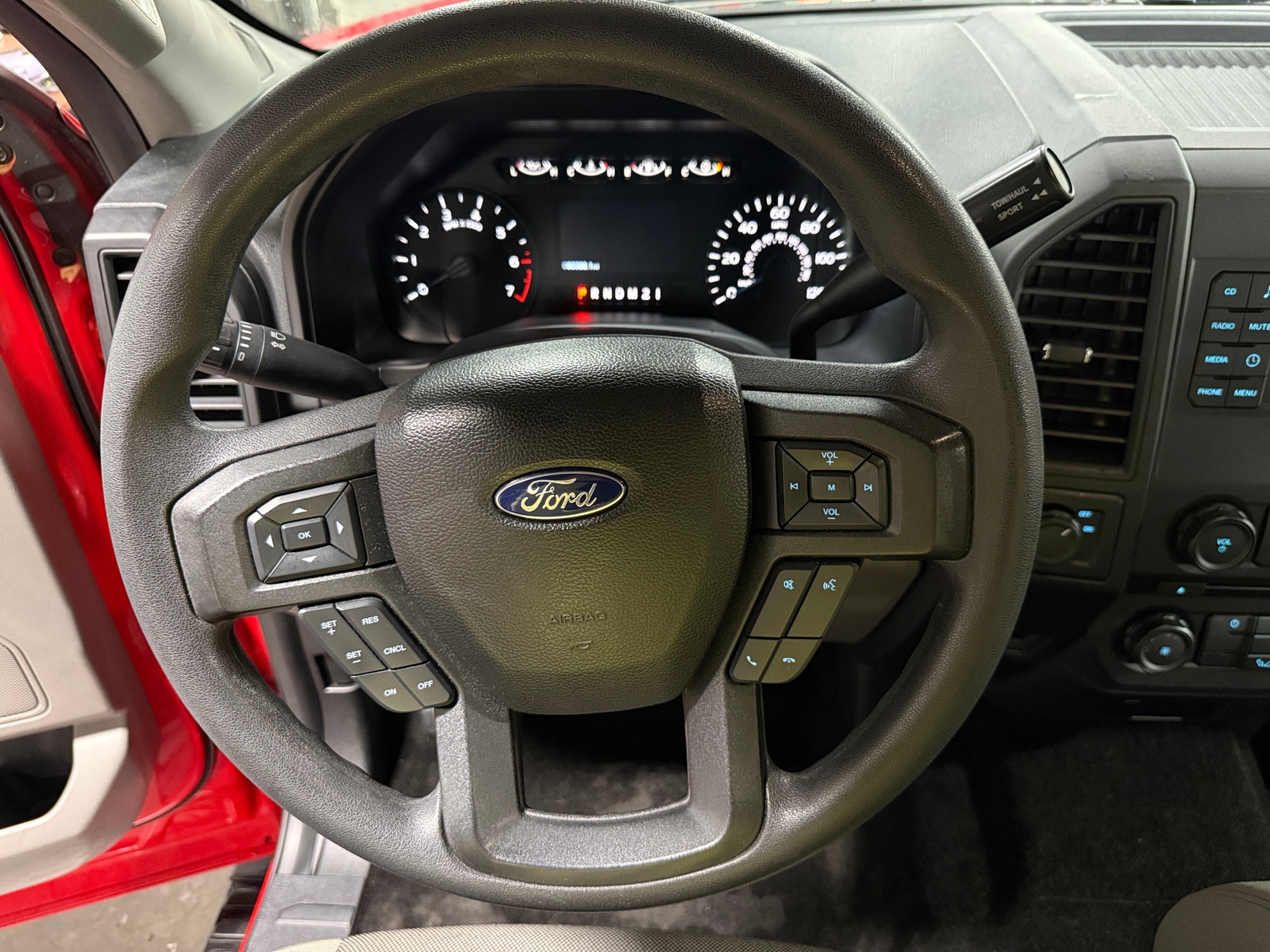 Thumbnail: 2017 Ford Econoline - 5