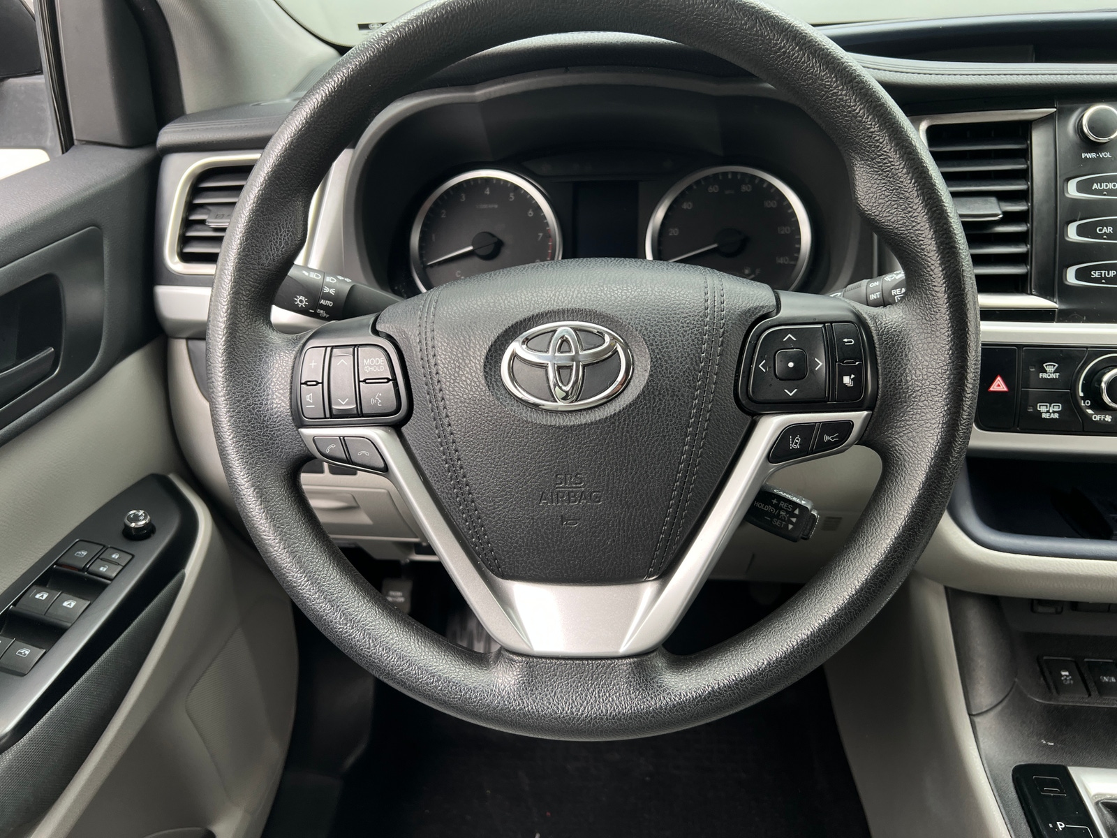Thumbnail: 2018 Toyota Highlander - 5