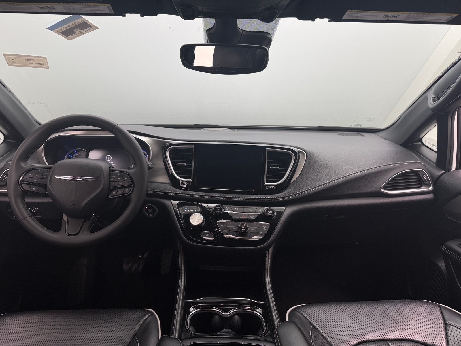 Thumbnail: 2024 Chrysler Pacifica - 2