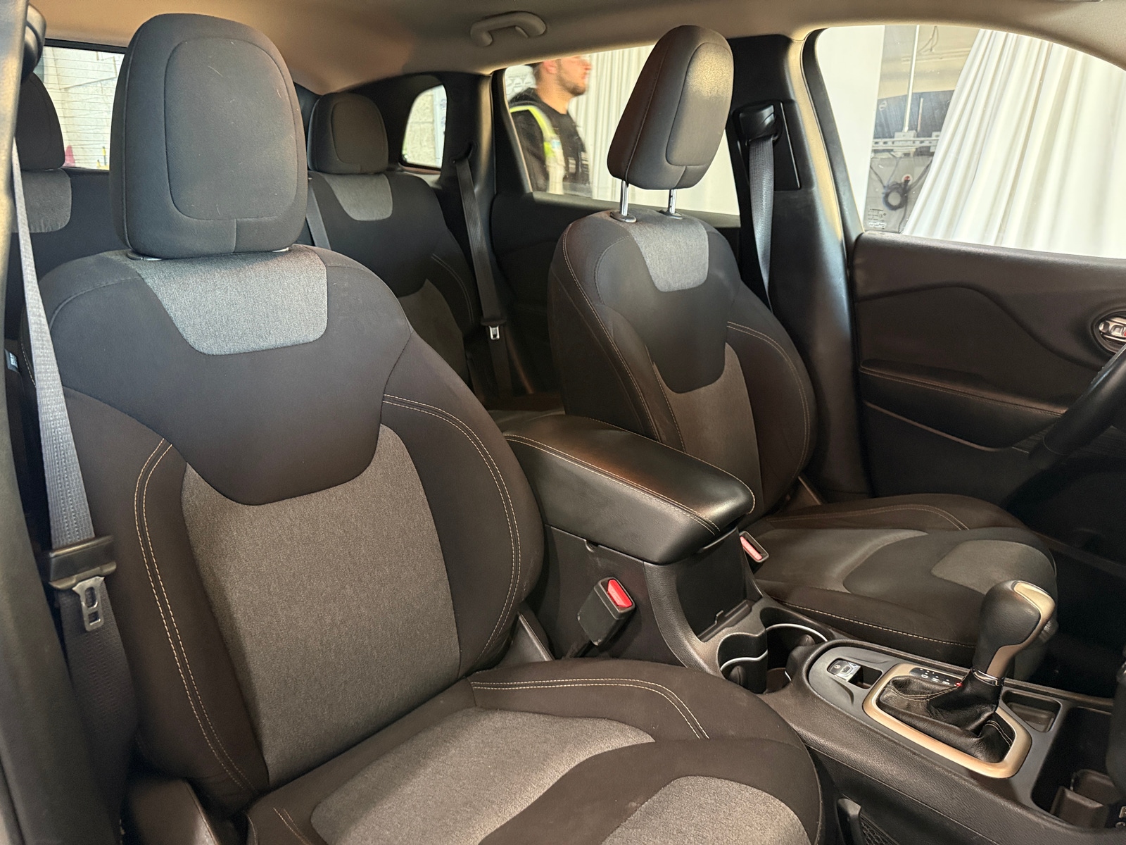 Thumbnail: 2016 Jeep Cherokee - 2