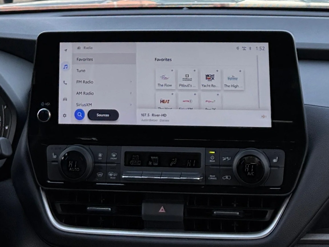 Thumbnail: 2025 Toyota Grand Highlander - 3