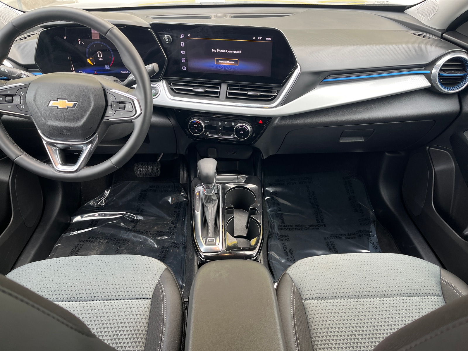 Thumbnail: 2025 Chevrolet Trax - 3