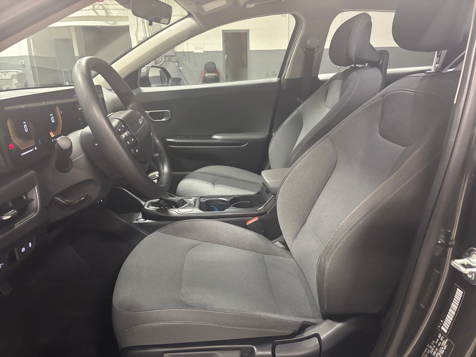 Thumbnail: 2025 Kia K4 - 2