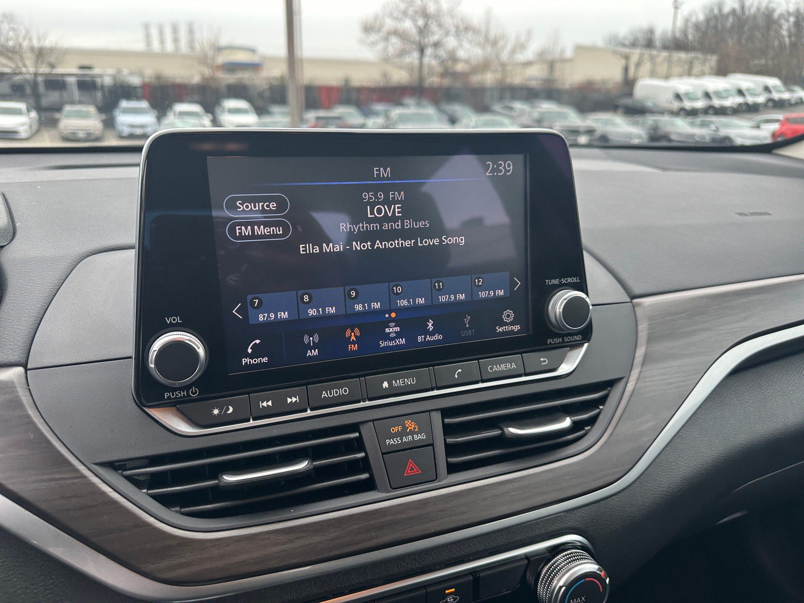 Thumbnail: 2025 Nissan Altima - 4