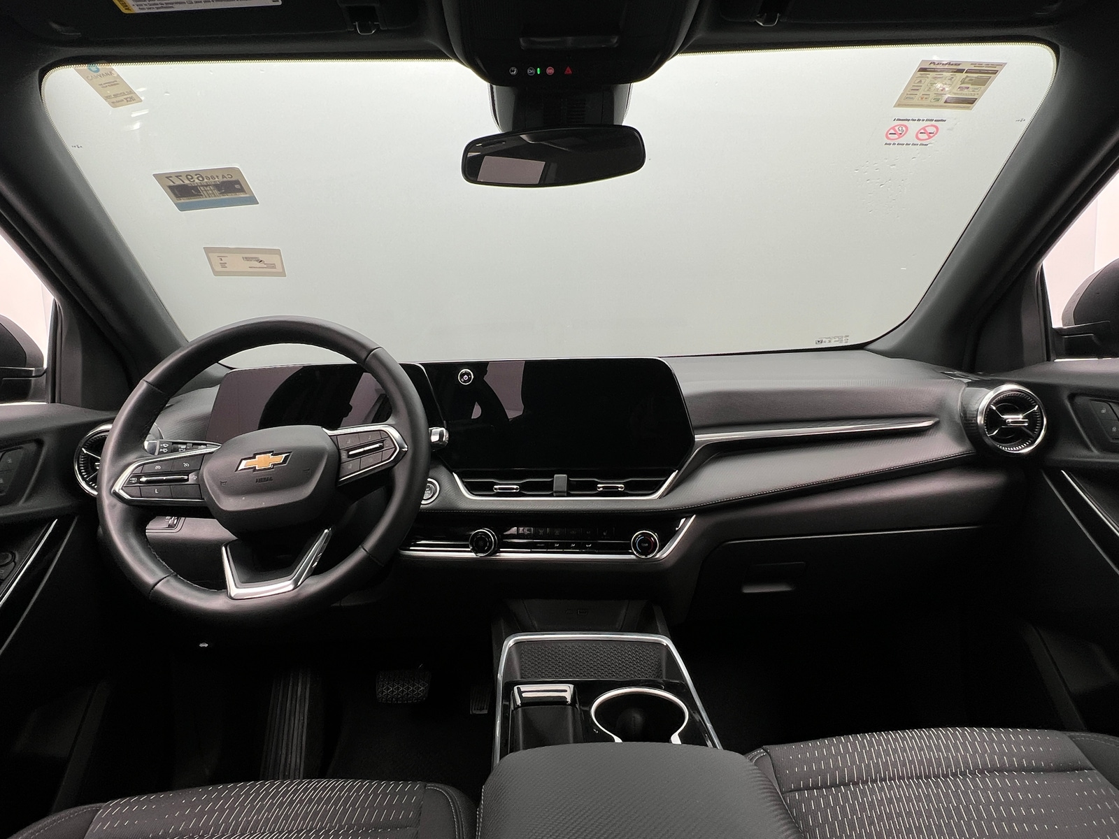 Thumbnail: 2025 Chevrolet Equinox - 3