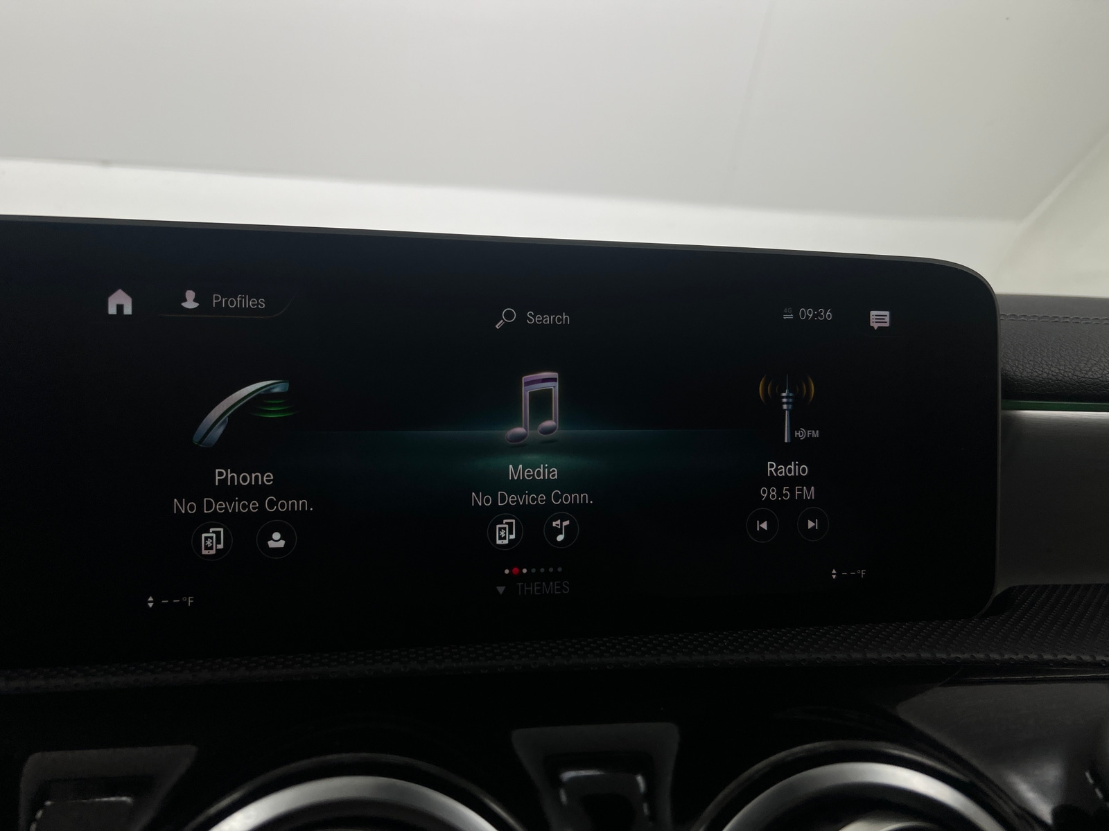 Thumbnail: 2020 Mercedes-Benz CLA - 2