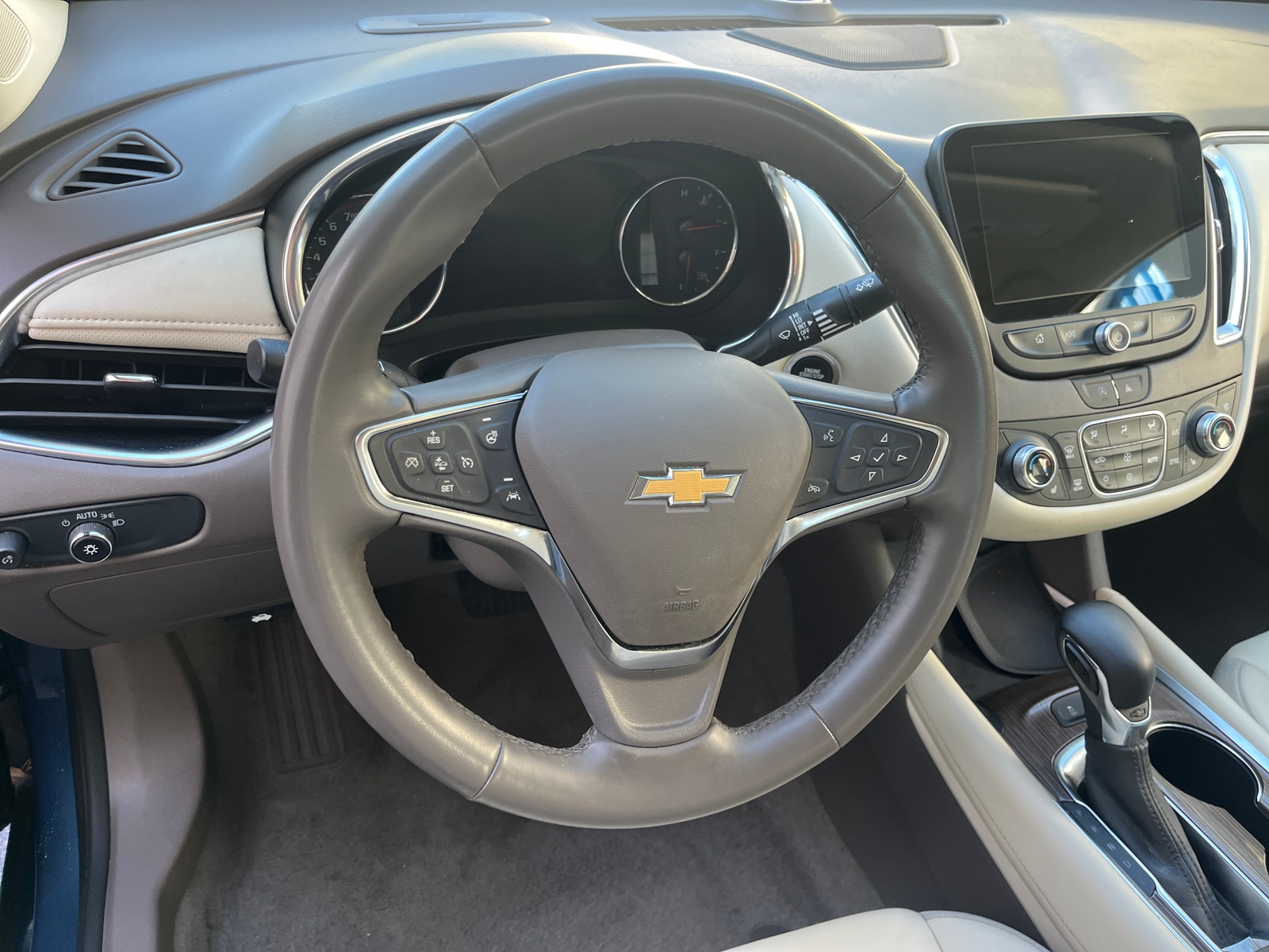 Thumbnail: 2024 Chevrolet Malibu - 5