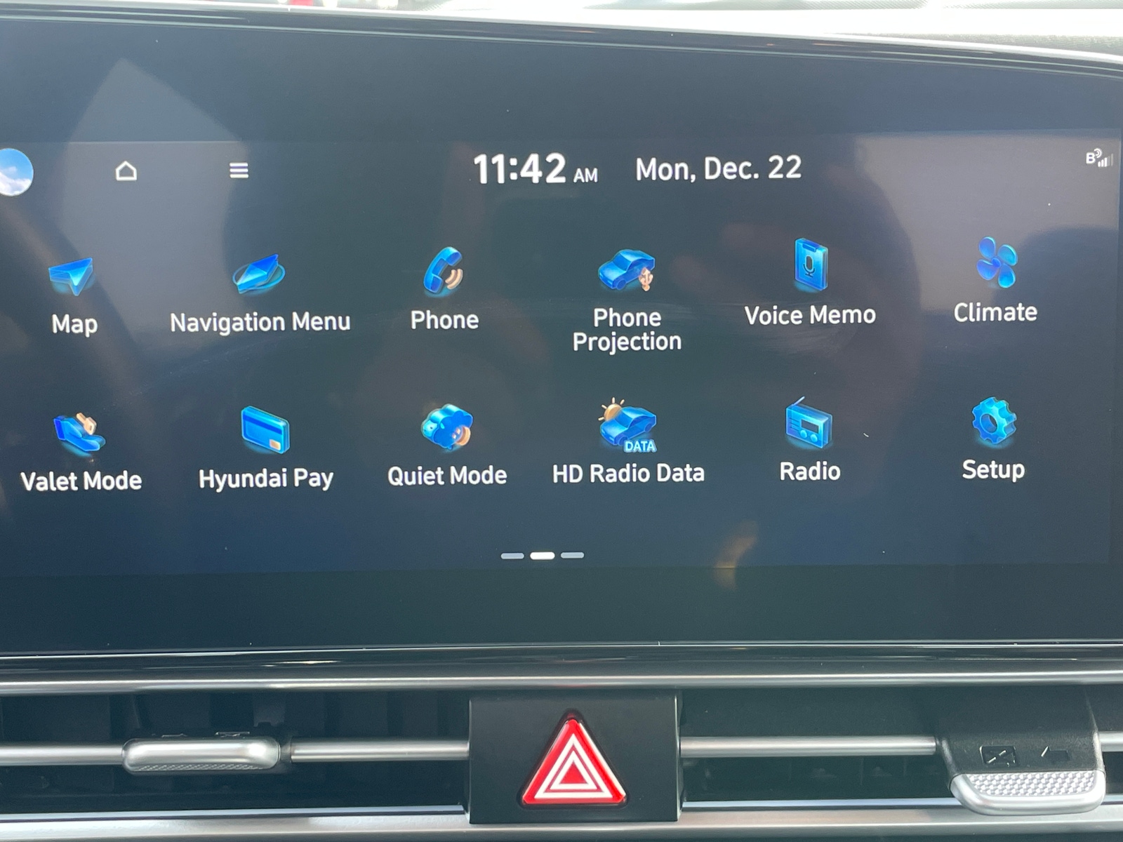 Thumbnail: 2025 Hyundai Elantra - 4