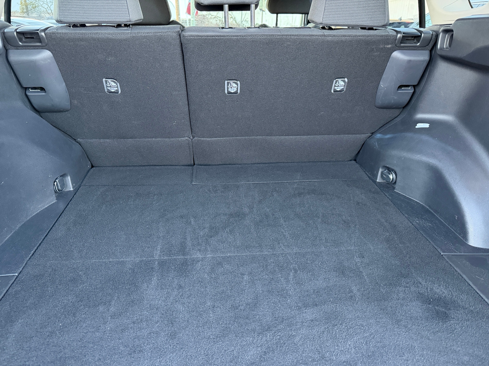 Thumbnail: 2025 Toyota RAV4 - 6