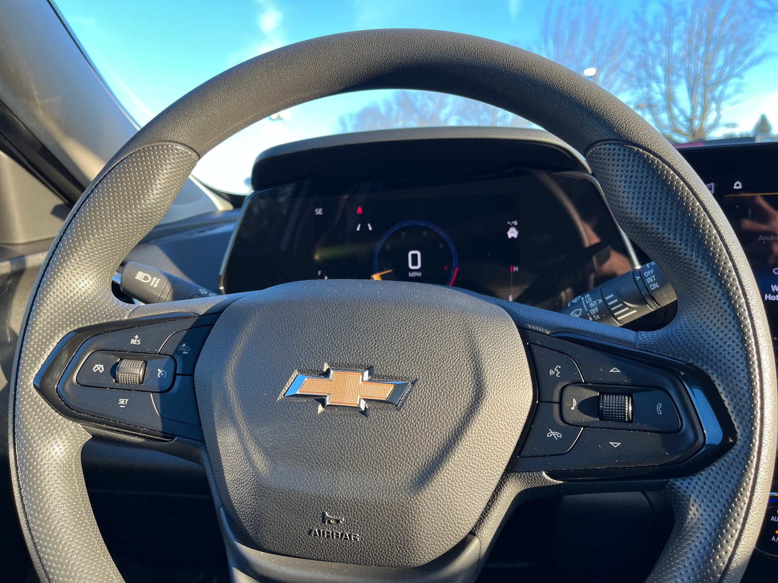 Thumbnail: 2025 Chevrolet Trax - 5