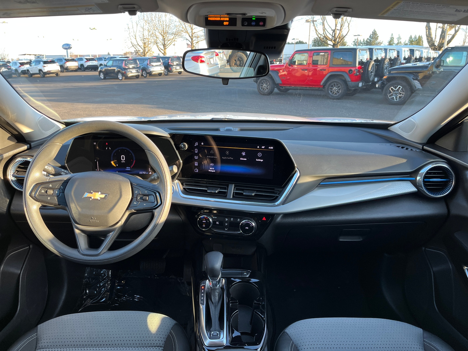 Thumbnail: 2025 Chevrolet Trax - 3