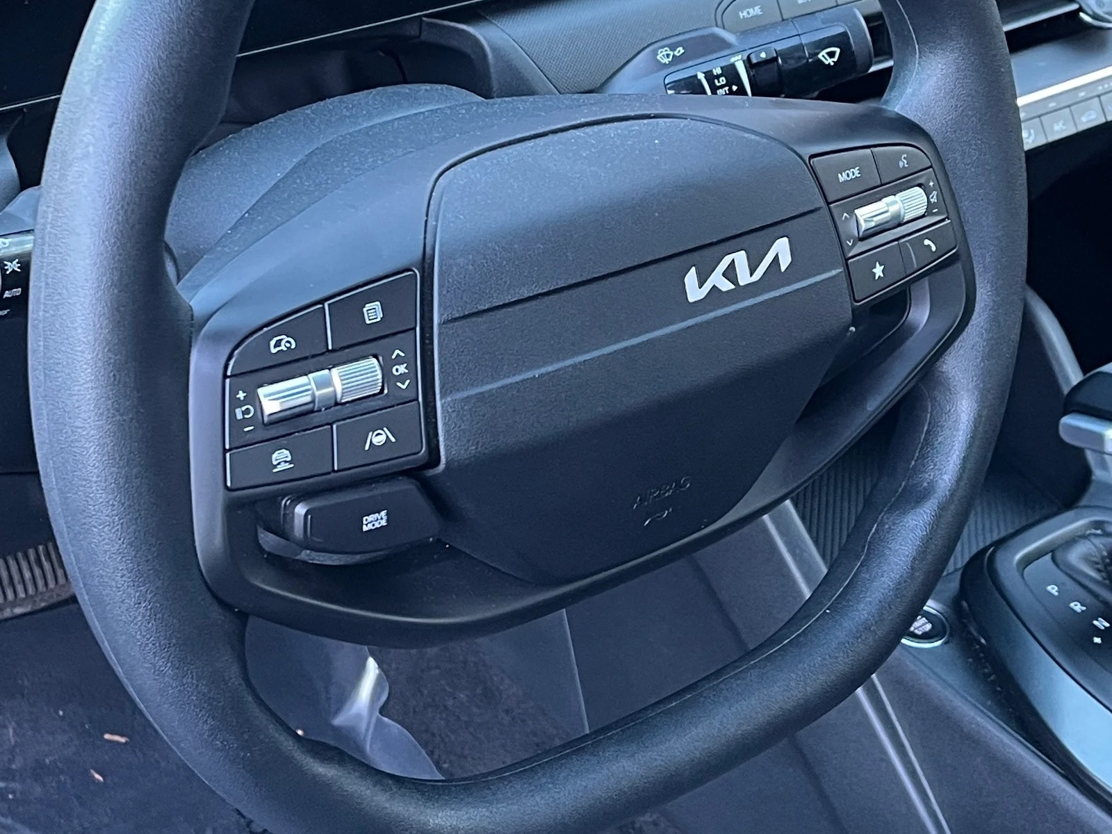 Thumbnail: 2025 Kia K4 - 5