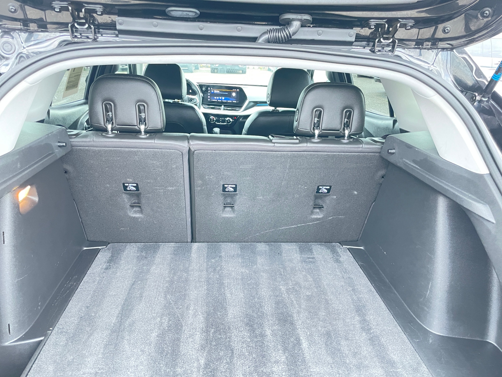 Thumbnail: 2025 Chevrolet Trax - 6