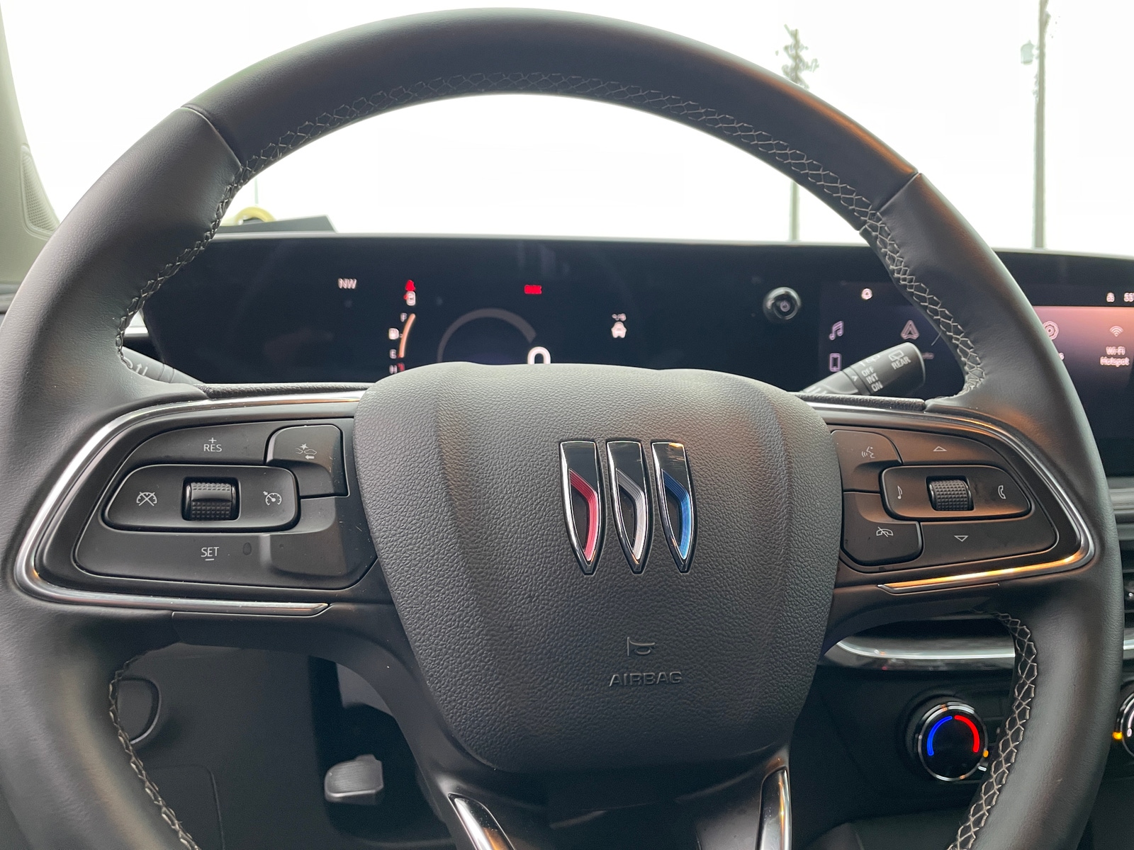 Thumbnail: 2025 Buick Encore GX - 5