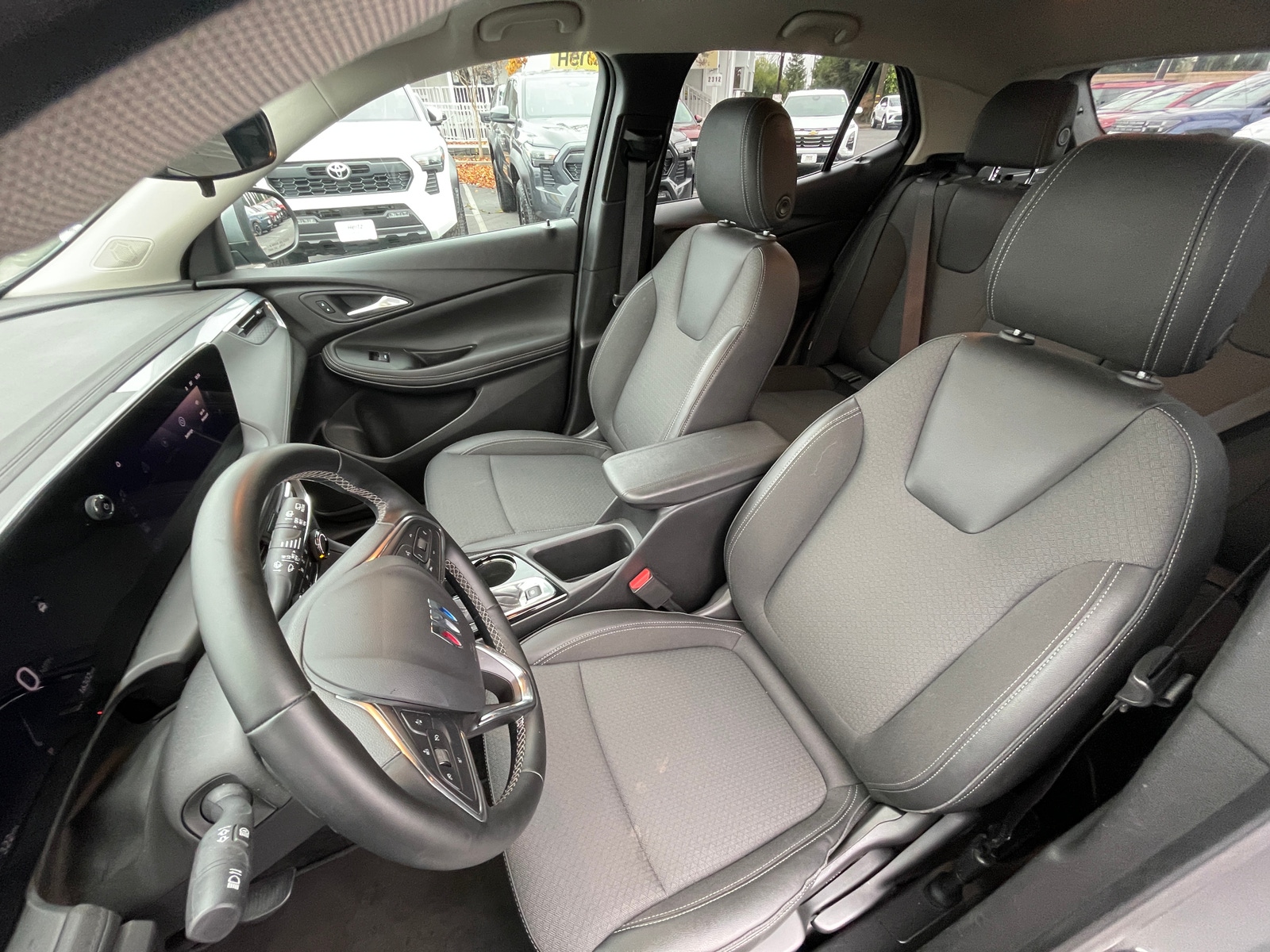 Thumbnail: 2025 Buick Encore GX - 2