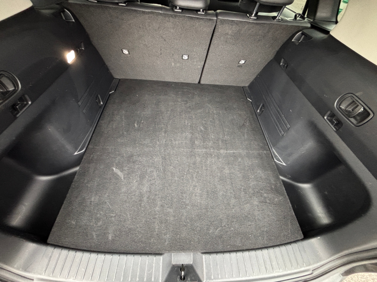 Thumbnail: 2025 Mazda CX-50 - 6