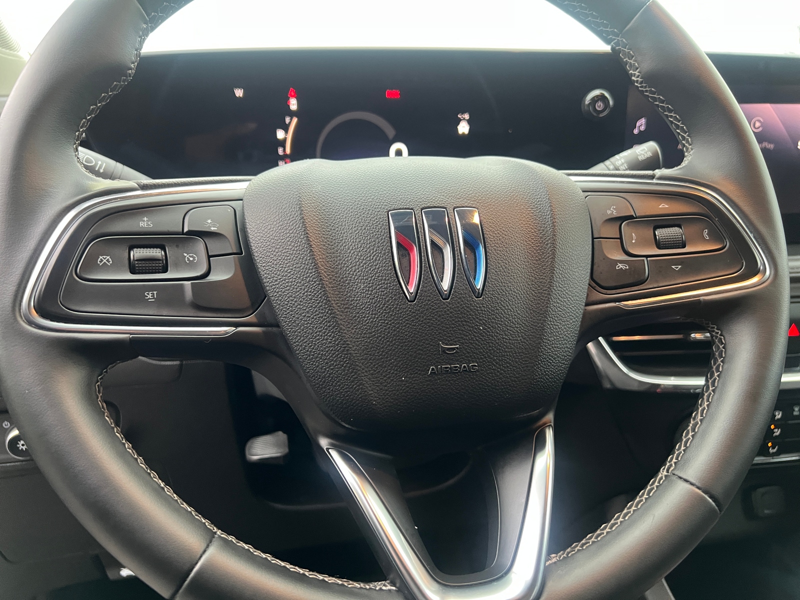 Thumbnail: 2025 Buick Encore GX - 5