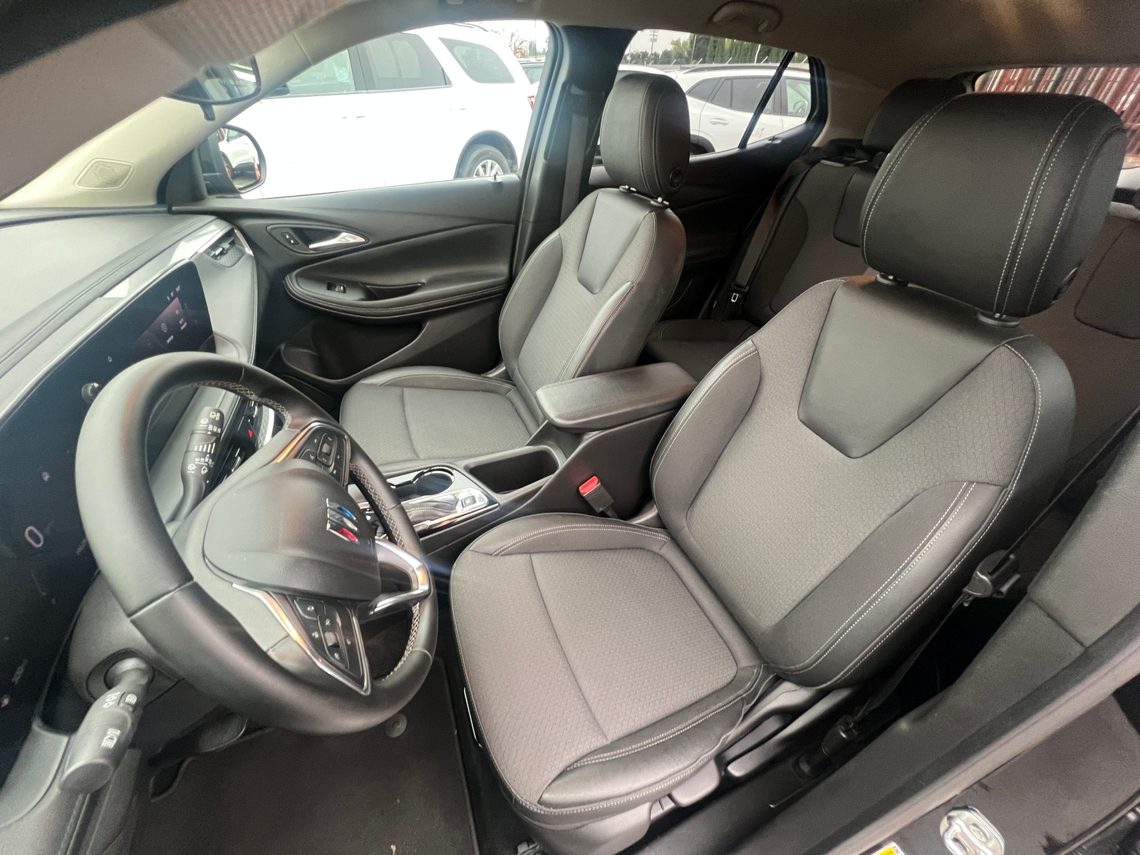 Thumbnail: 2025 Buick Encore GX - 2