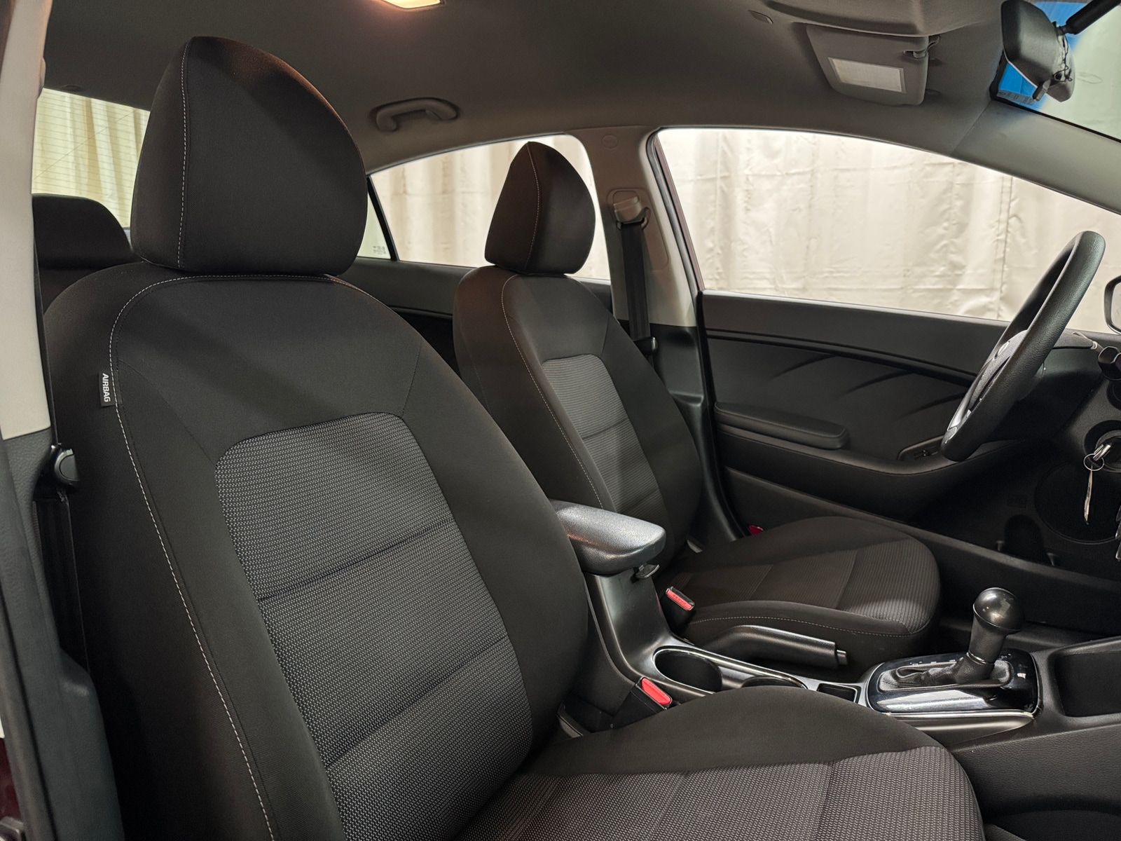 Thumbnail: 2018 Kia Forte - 2