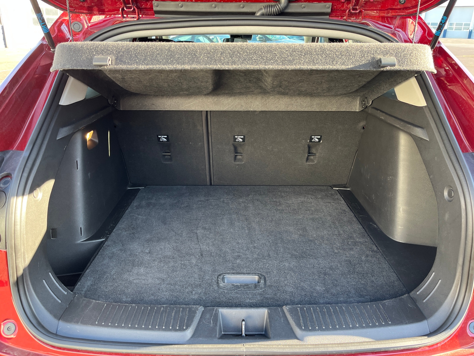 Thumbnail: 2025 Chevrolet Trax - 6