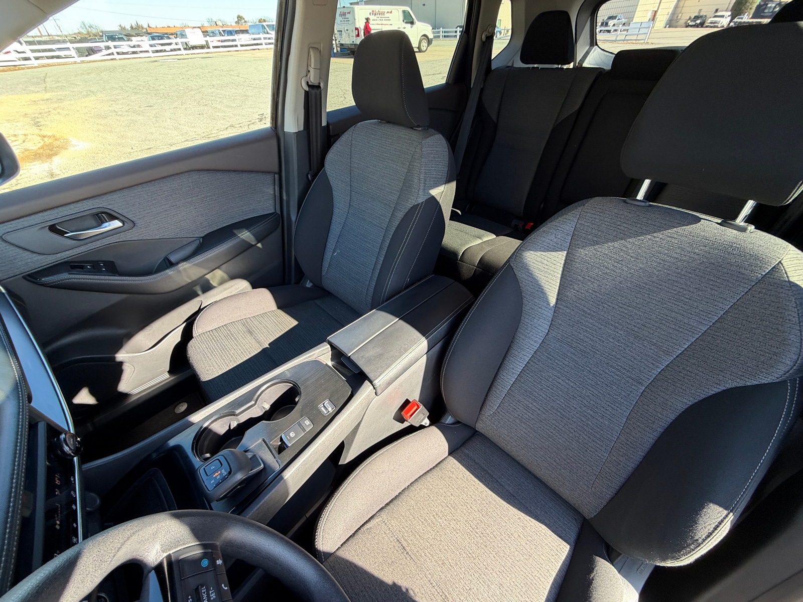 Thumbnail: 2023 Nissan Rogue - 2