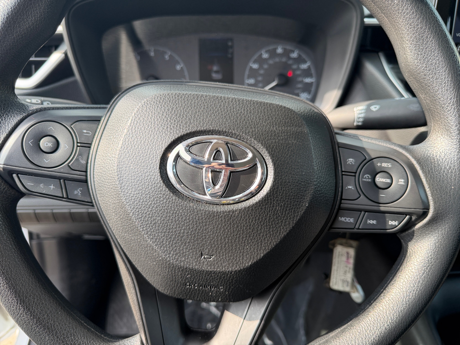 Thumbnail: 2025 Toyota Corolla - 5