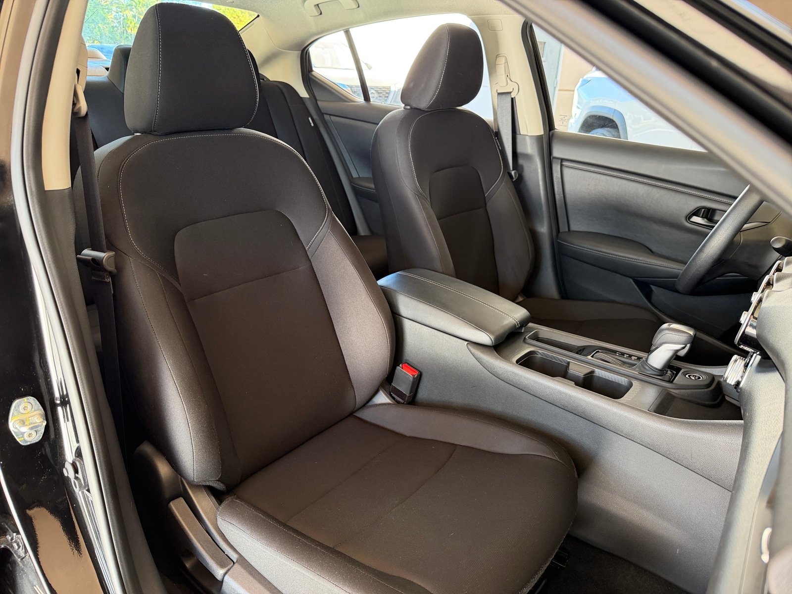 Thumbnail: 2025 Nissan Sentra - 2