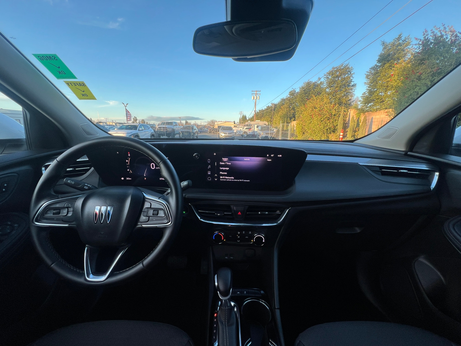 Thumbnail: 2025 Buick Encore GX - 3