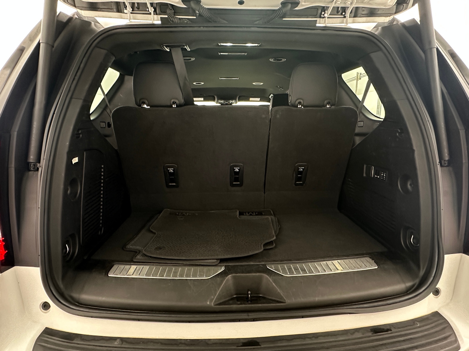 Thumbnail: 2024 GMC Yukon - 6