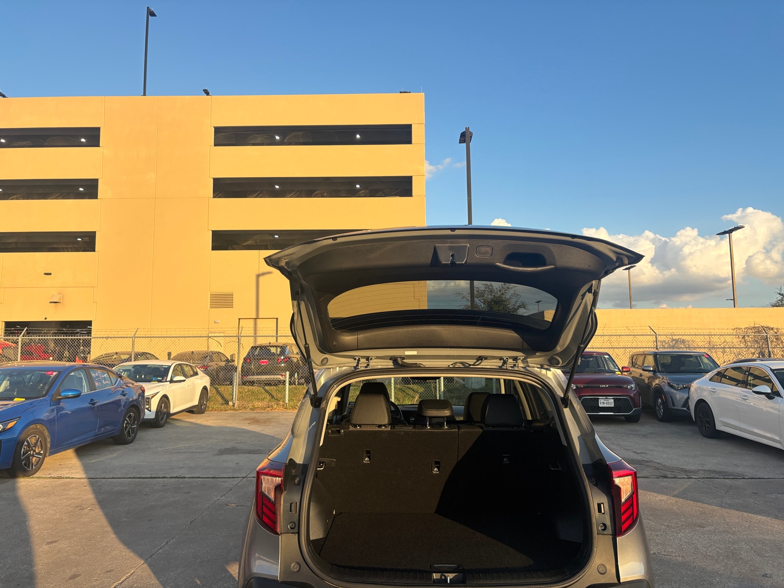 Thumbnail: 2025 Kia Seltos - 6