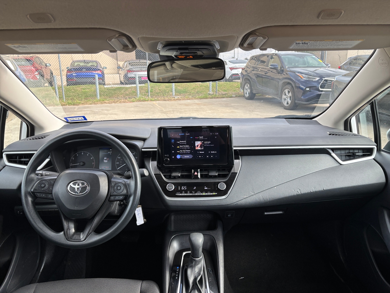 Thumbnail: 2025 Toyota Corolla - 3